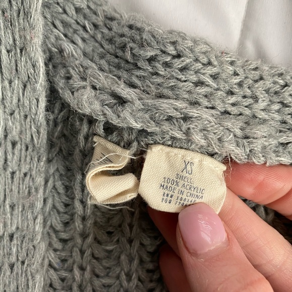 Tillys grey cardigan - Picture 2 of 2